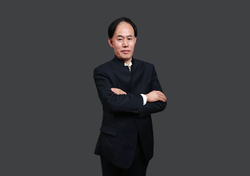 就是国内知名律师,北京盈科(天津)律师事务所党委书记,执行主任王世清